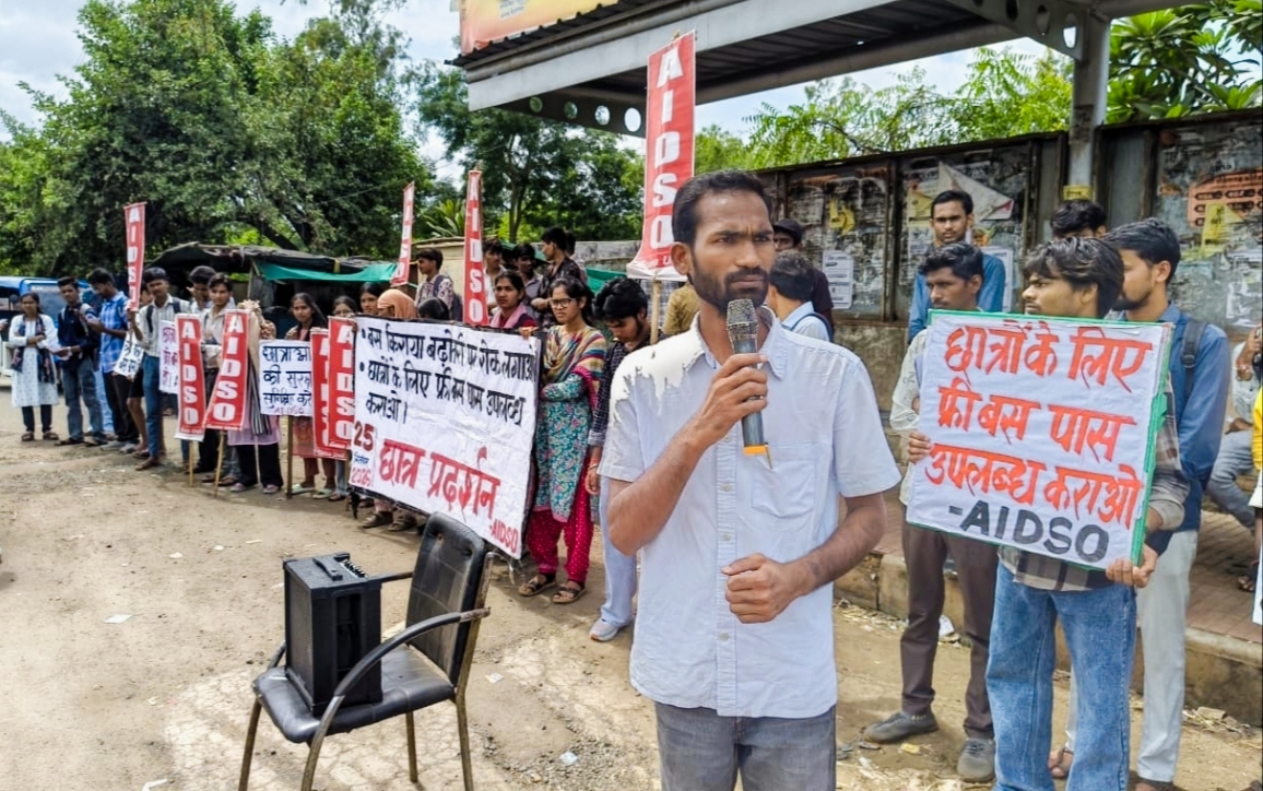 Students Protest Bus Fare Hike in Guna, Demand Free Passes