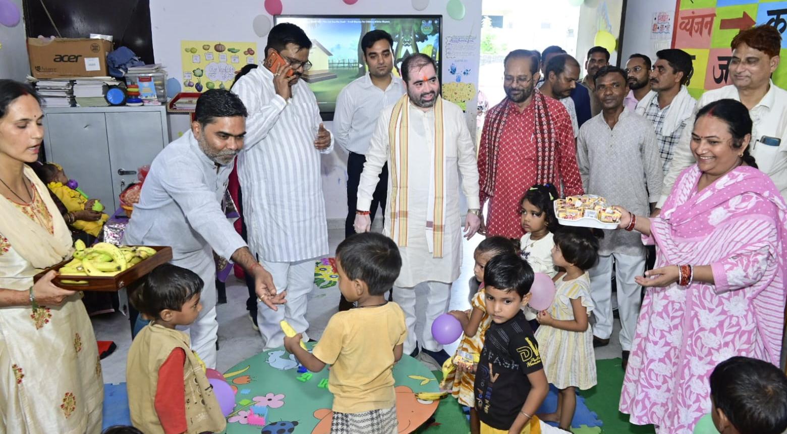 Minister Satish Sharma Inspects Ghusaah School in Balrampur