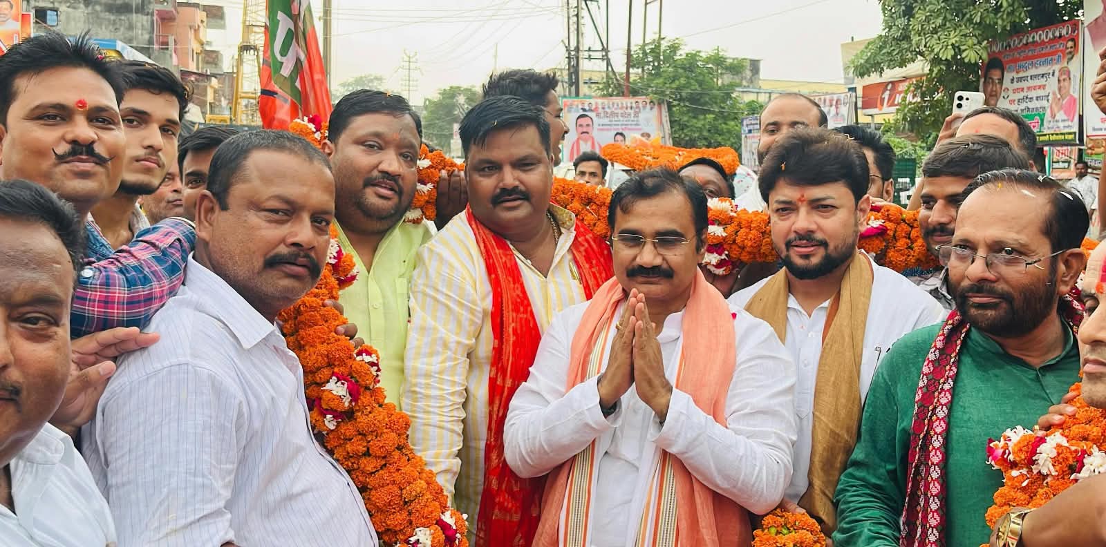 BJP Leaders Given Grand Welcome in Balrampur