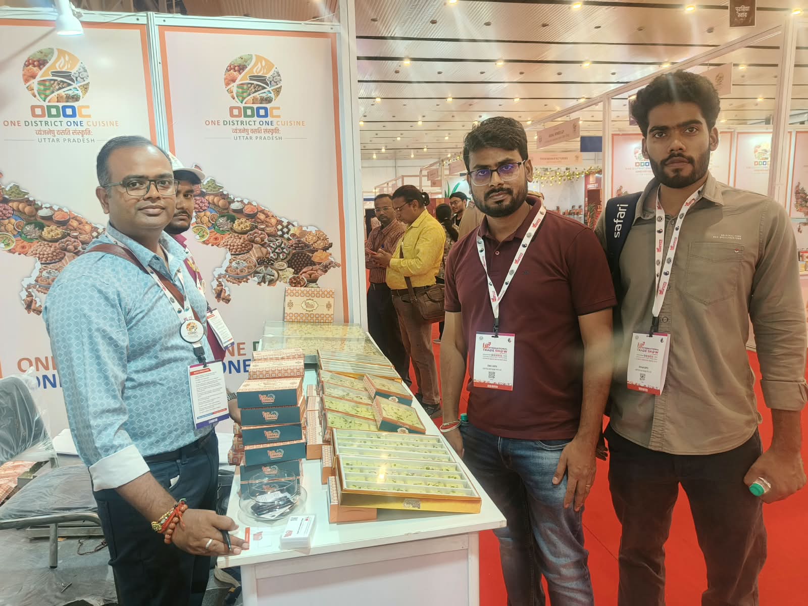 Balrampur's Moonj Art and Cuisine Steal the Show at UP International Trade Fair