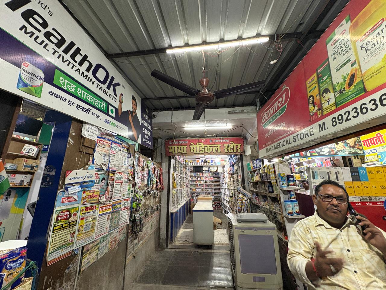E-rickshaw Driver Flees with Medicine Cartons in Bareilly; Police Launch Investigation