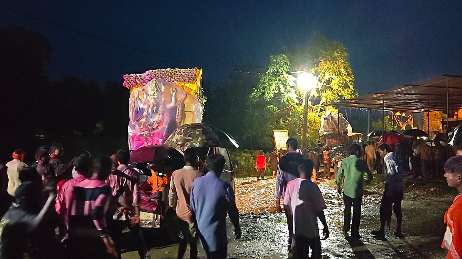 Ganesh Visarjan in Tulsipur Echoes with Drums, Not DJs