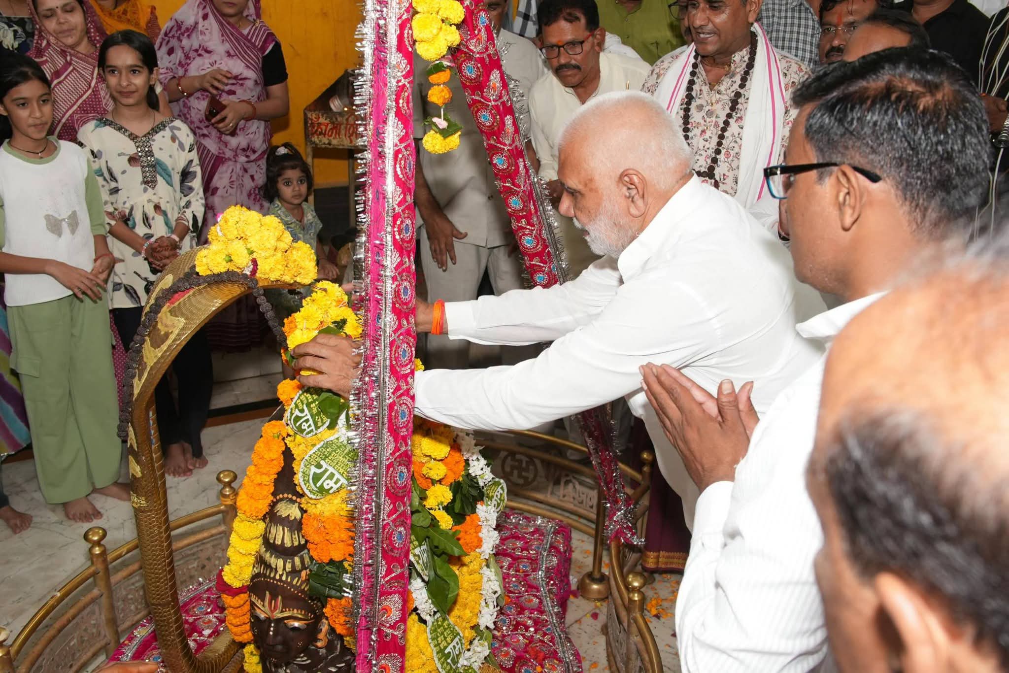 Narsinghgarh Illuminated with 20,000 Diyas on PM Modi's Birthday
