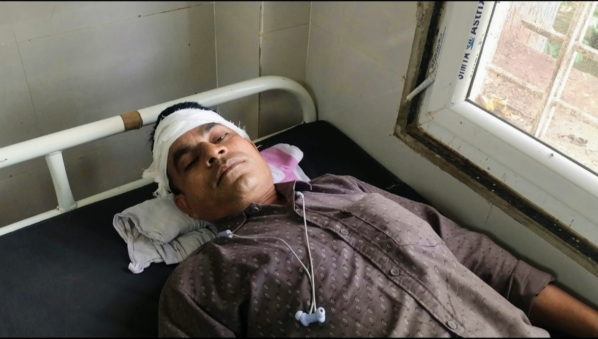 Guna: Motorcyclist Critically Injured in Car Collision, Accused Flees