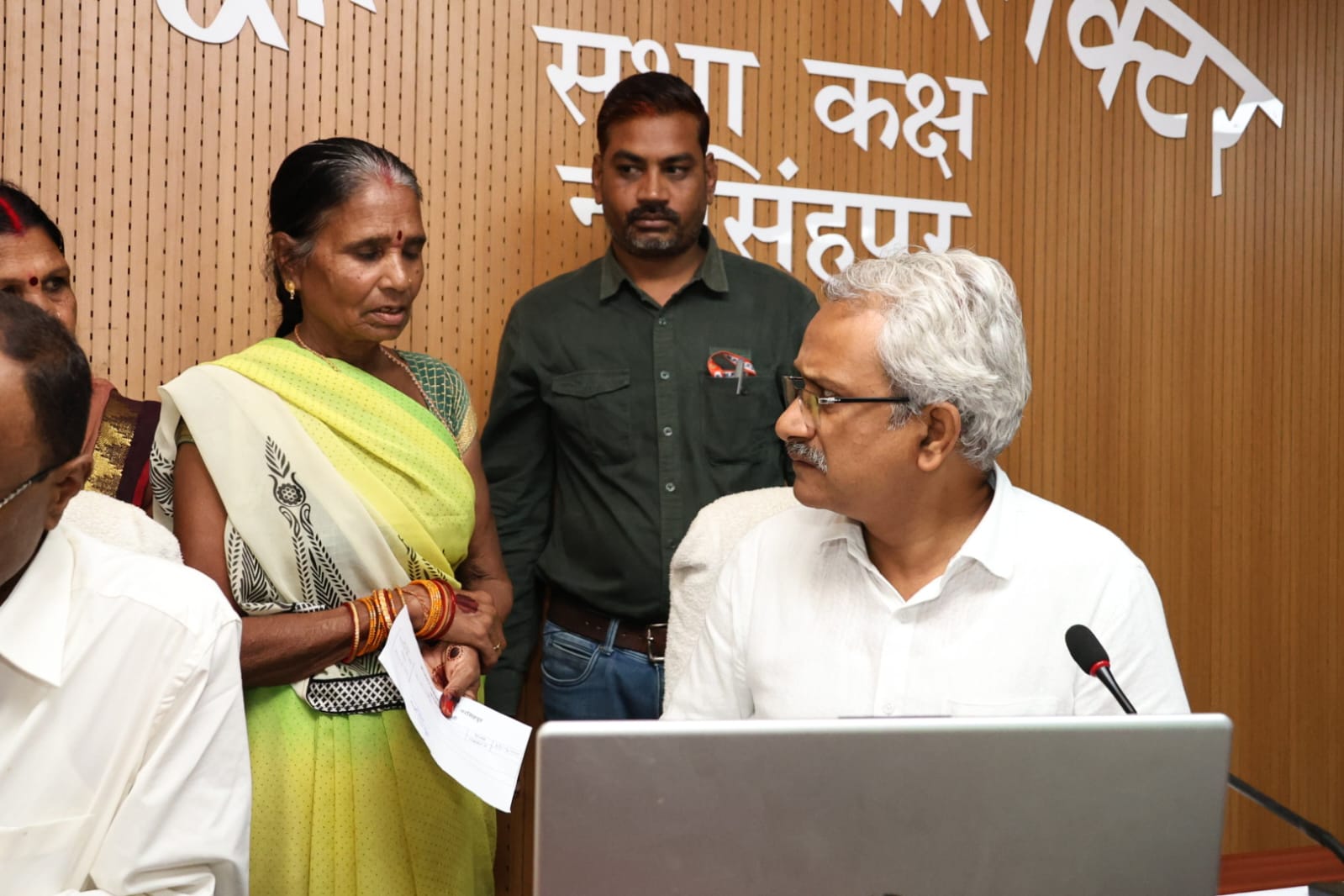 Narsinghpur: 80 Applications Received at Public Grievance Redressal, Prompt Resolution Ordered by Collector