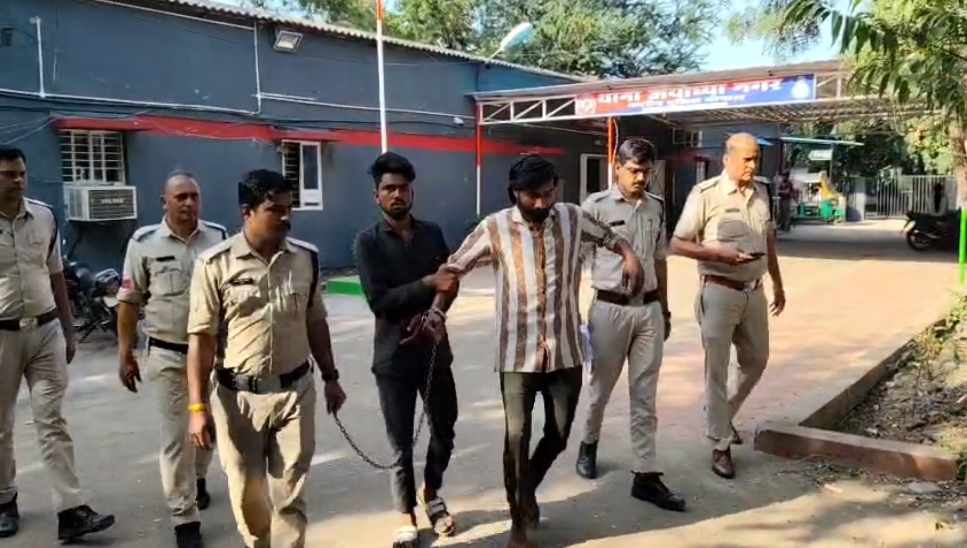 Bhopal: Two Arrested for Assaulting and Robbing Auto Driver, Vehicle Worth Lakhs Recovered