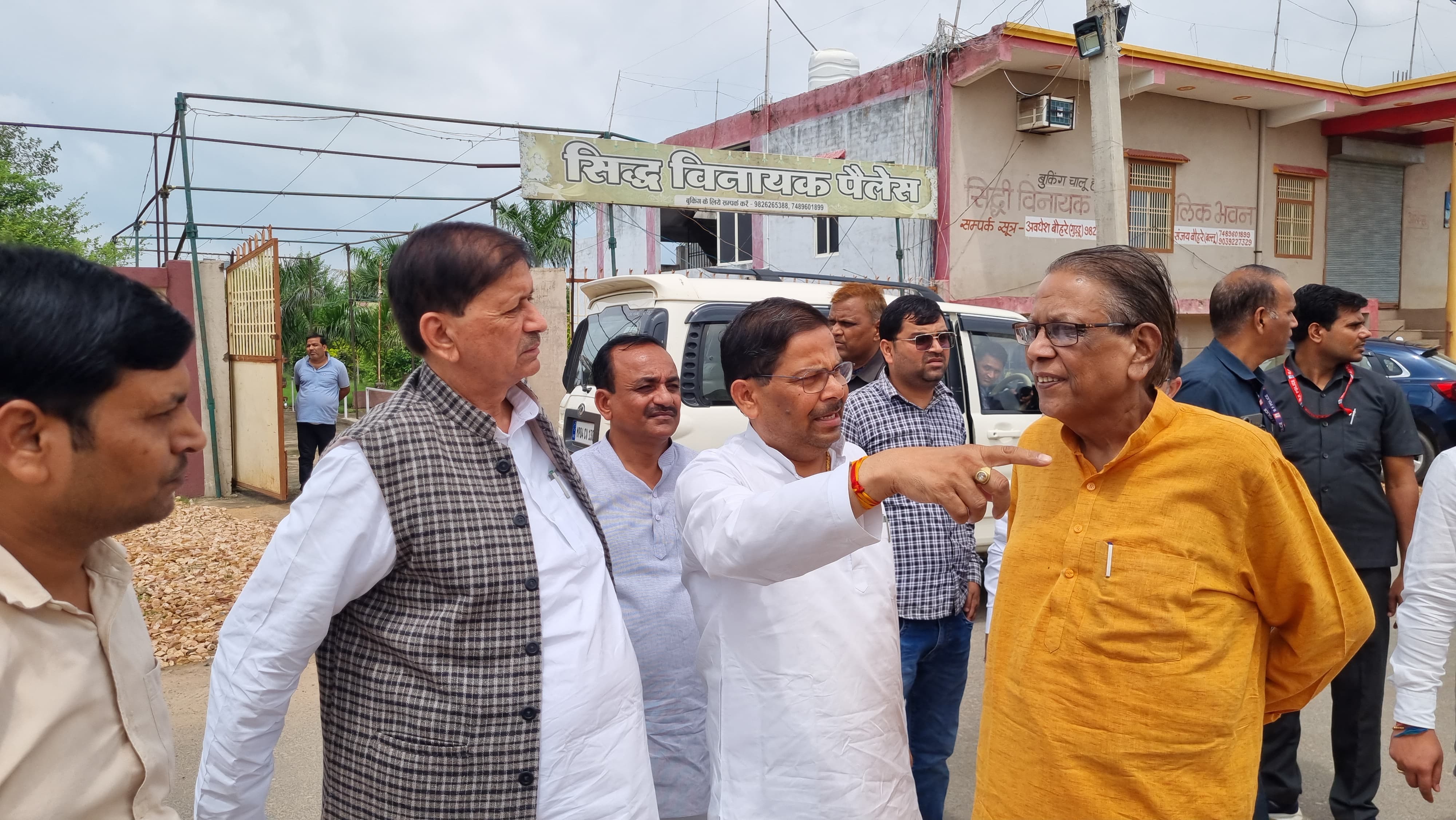 Former Minister Inspects Bhind BJP Office, Directs Completion by Party Foundation Day