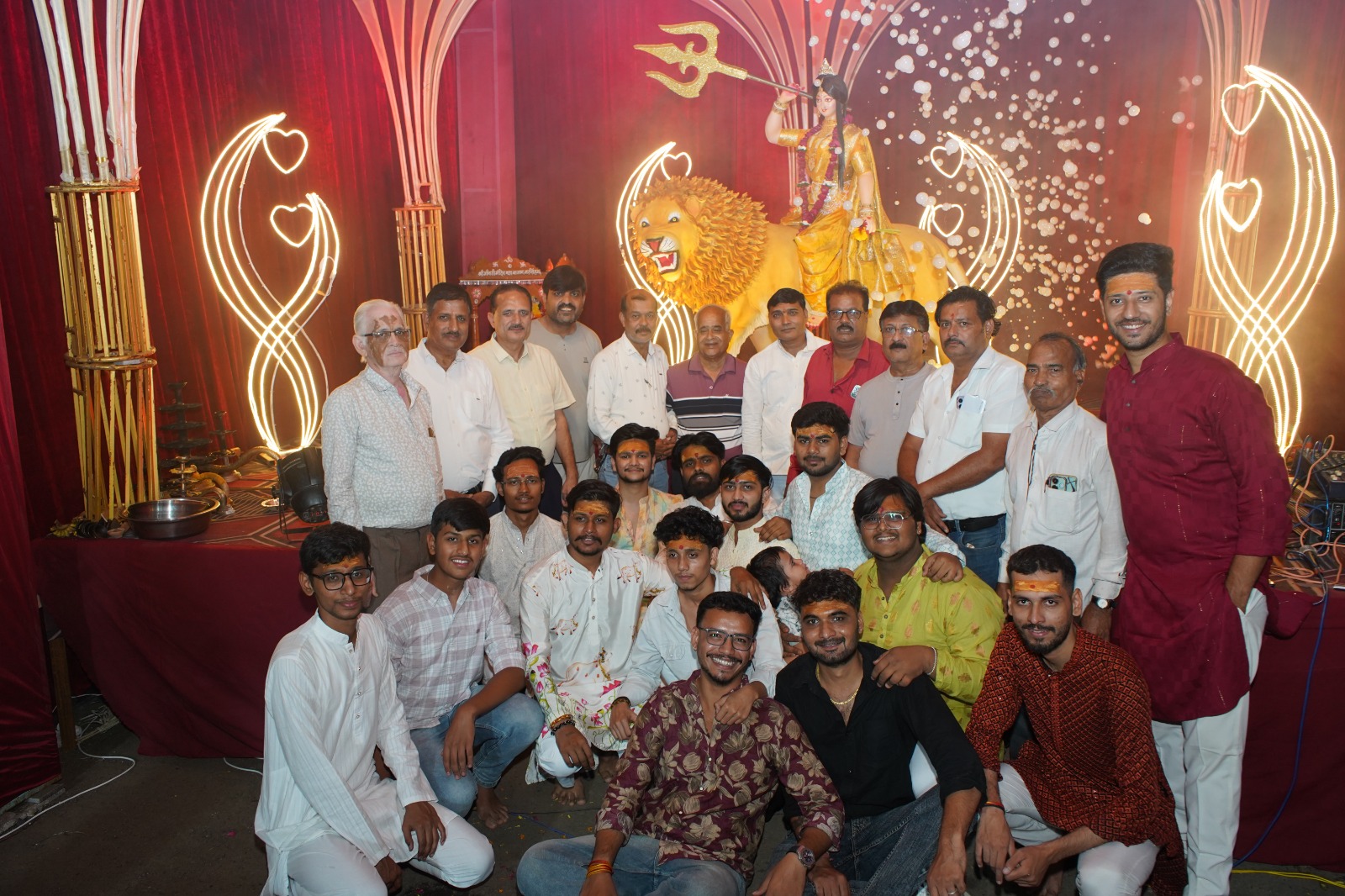 Magnificent Tableau of Jag Kalyani Maa in Narsinghgarh, Devotees Perform Grand Aarti