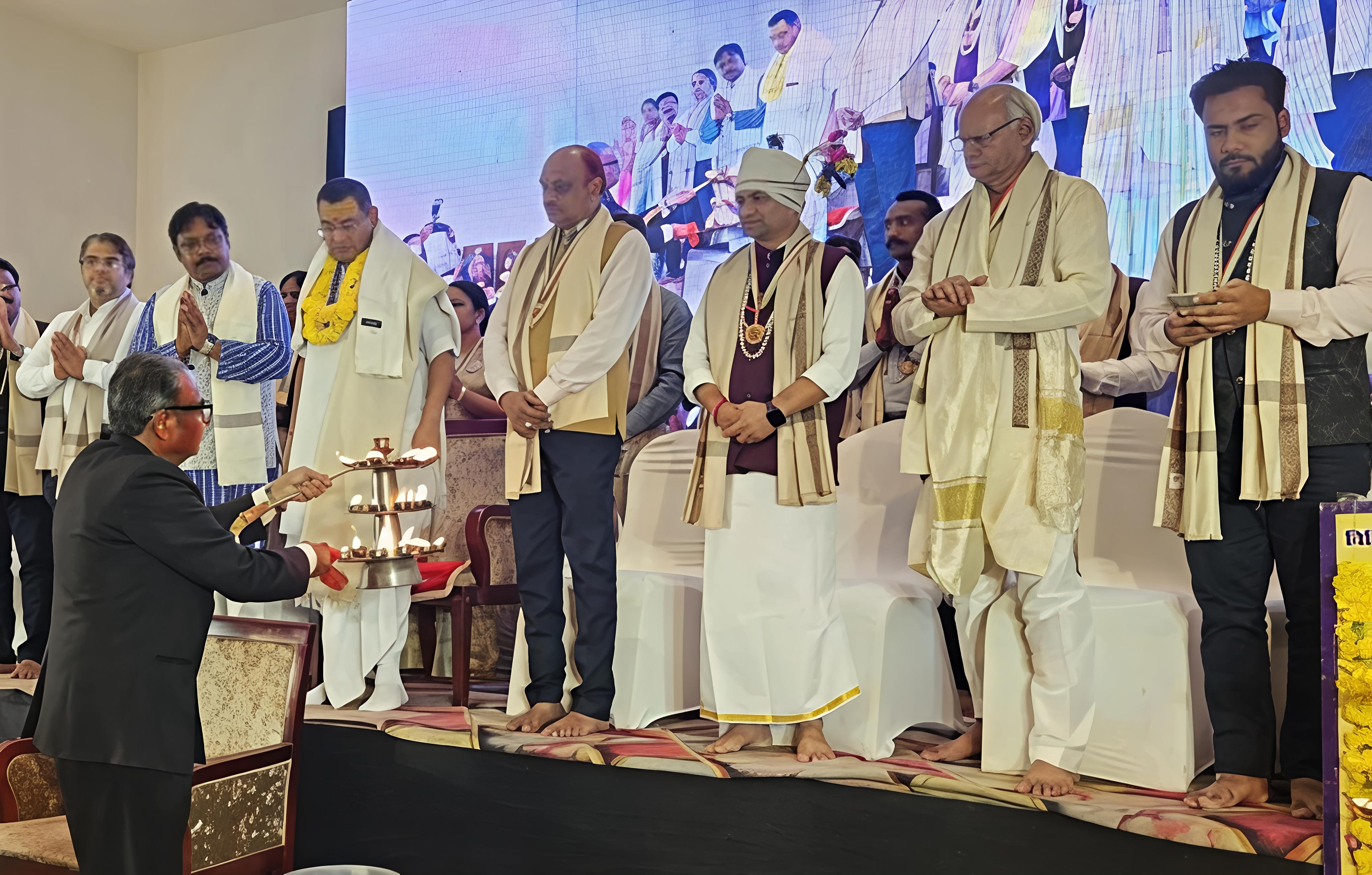 डॉ. राजेश दीवान को ज्ञान पुंज पुरस्कार से नवाजा गया, शिक्षा जगत का बढ़ा मान