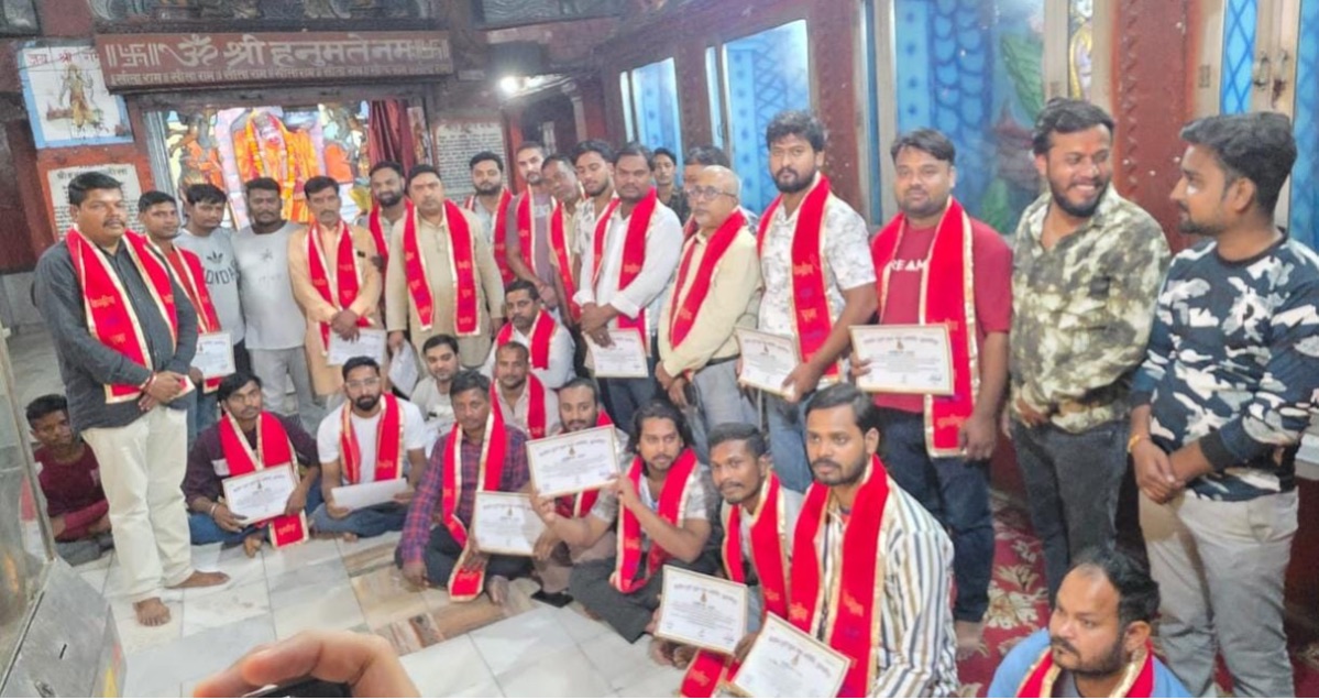 Central Durga Puja Mahasamiti Honors Puja Committees, Discusses Future Preparations