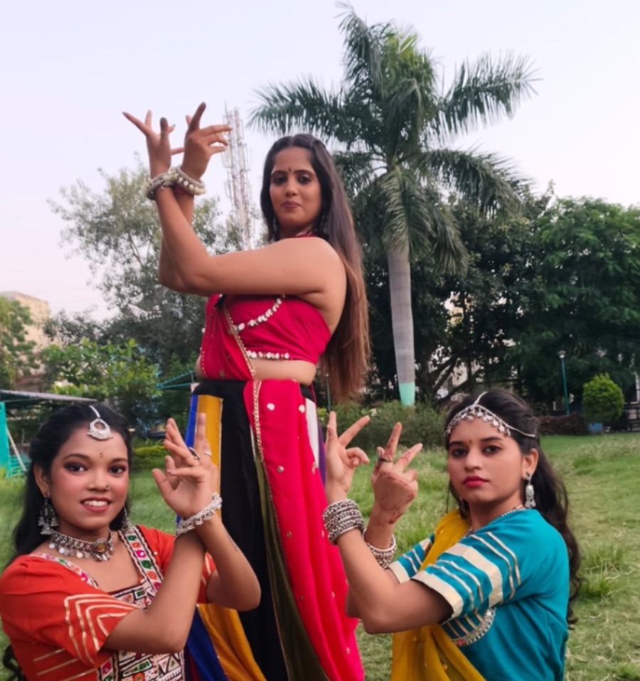 Indore's Garba Festivities Sparkle with Special Offerings from Blush Beauty Lounge