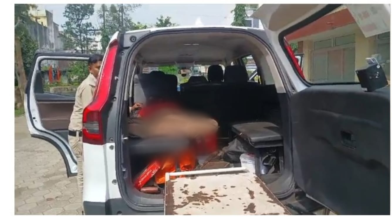 Motorcycle Collision with Cattle in Radhogarh; Dial-112 Rescues Injured Rider