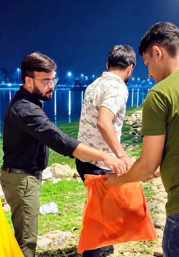 CMO Takes Charge of Cleaning Gauri Sarovar Amidst Filth